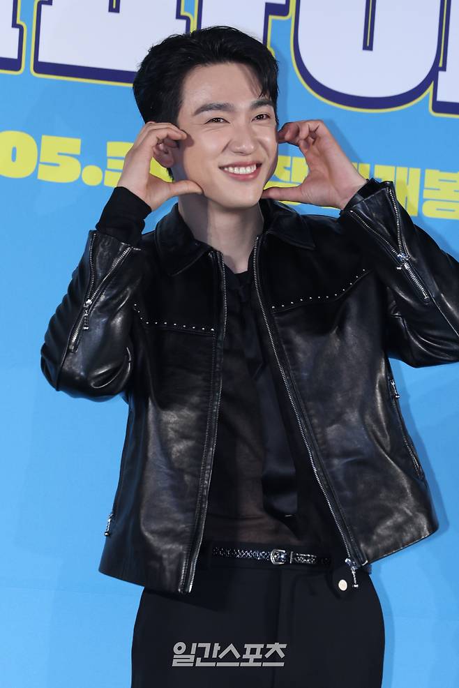 배우 박진영이 12일 오전 서울 광진구 롯데시네마 건대입구점에서 열린 영화 ‘하이파이브’ 제작보고회에 참석해 포토타임을 갖고 있다. 영화 ‘하이파이브’는 장기이식으로 우연히 각기 다른 초능력을 얻게 된 다섯 명이 그들의 능력을 탐하는 자들과 만나 벌어지는 이야기를 그린 코믹 액션 활극. 오는 30일 개봉. 서병수 기자 qudtn@edaily.co.kr /2025.05.12/