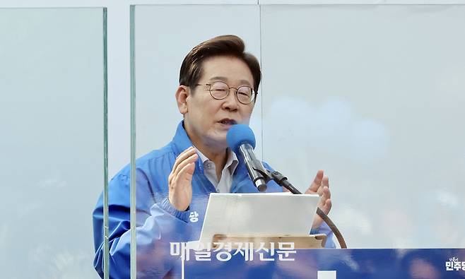 이재명 더불어민주당 대선 후보가 28일 서울시 광진구 어린이대공원 앞에서 집중 유세를 하고 있다.  25.05.28 김호영기자