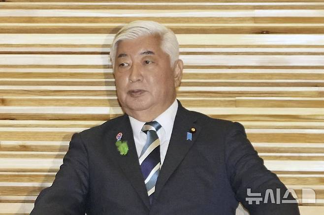 [도쿄=AP/뉴시스] 사진은 나카타니 방위상이 지난달 15일 도쿄에서 열린 기자회견에서 발언하는 모습. 2025.05.28.