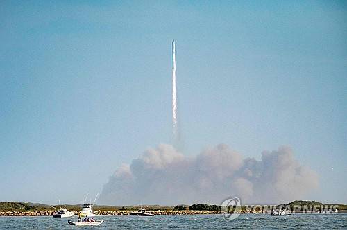 27일 스타십이 발사되는 모습 [AFP=연합뉴스]