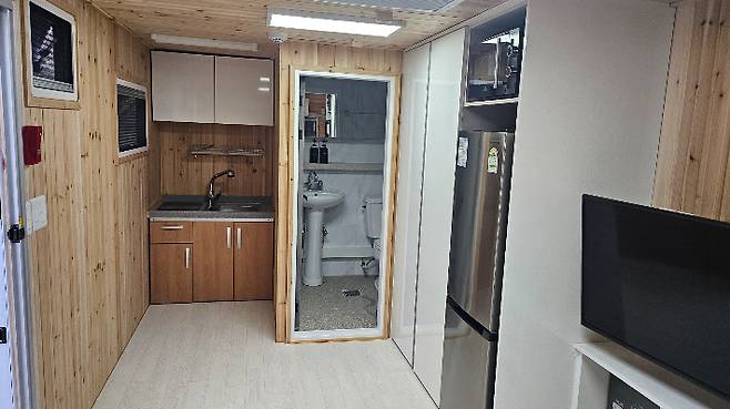 구수곡자연휴양림 카라반 내부. 울진군 제공