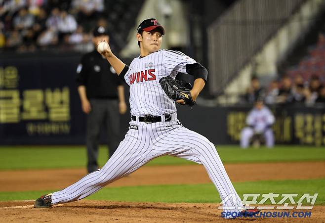 28일 잠실구장에서 열린 LG 트윈스와 한화 이글스의 경기. LG 김영우가 역투하고 있다. 잠실=박재만 기자 pjm@sportschosun.com/2025.05.28/