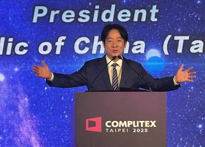 라이칭더 대만 총통이 지난 20일 대만 타이베이에서 열린 '컴퓨텍스 2025' 개막 행사에서 축사를 하고 있다. 연합뉴스