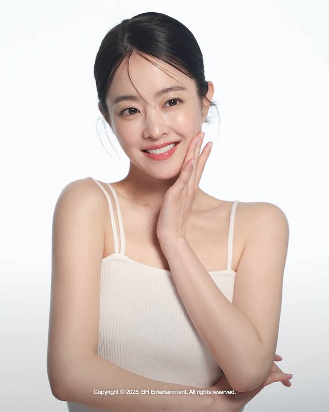 BH엔터테인먼트 제공