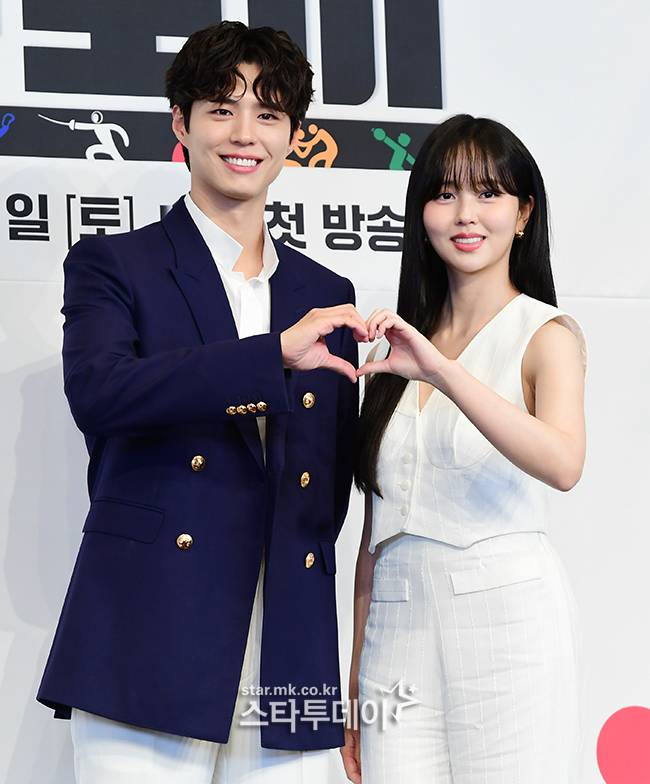 ‘굿보이’ 제작발표회에 참석한 박보검, 김소현. 사진| 강영국 기자