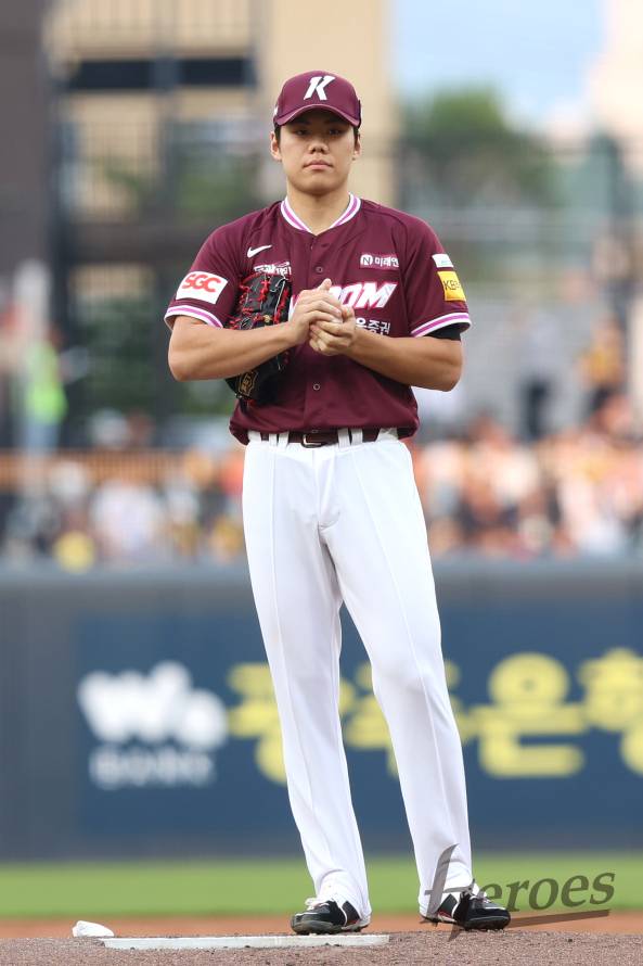 29일 광주 KIA전에서 6이닝을 책임진 키움 김윤하. 키움 제공