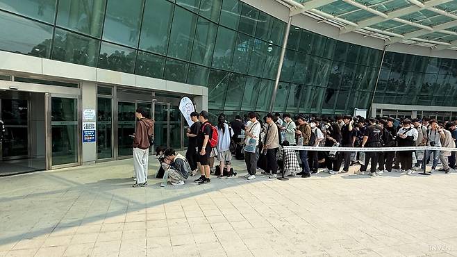 ▲ 대기열을 분산시켜서 혼잡함을 덜었다