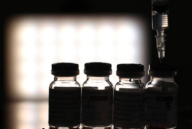 주사약과 주사기. 연합뉴스