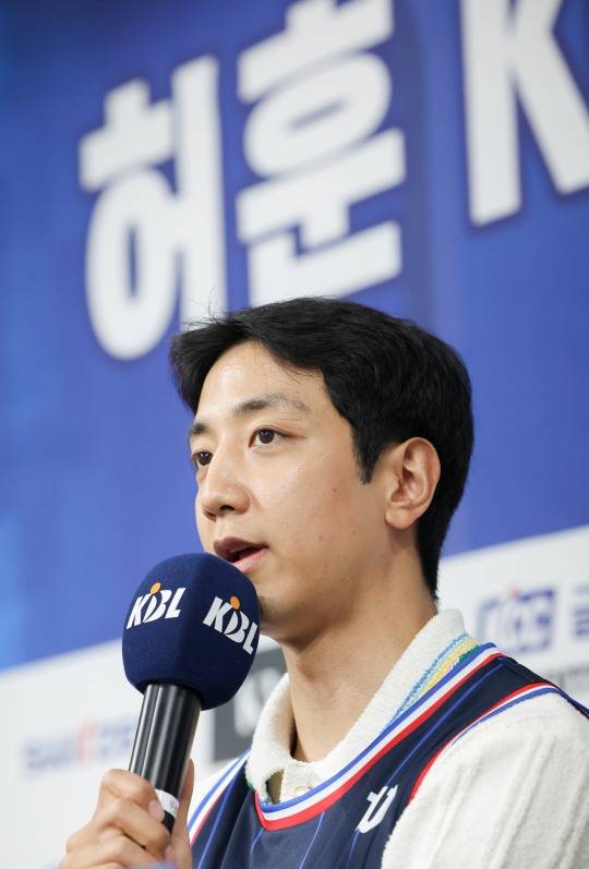 입단 소감 밝히는 허훈. 사진[연합뉴스]