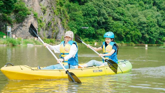청주 옥화구곡 관광길 ‘청석굴 물놀이장’