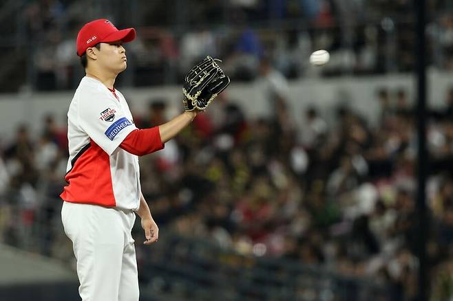 ▲ 올 시즌 잦은 영점 난조에 고전하고 있는 KIA 최지민 ⓒKIA타이거즈