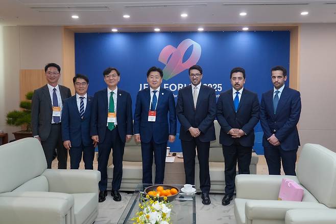 무라바크 도하포럼 사무총장과의 면담 [제주도 제공. 재판매 및 DB 금지]