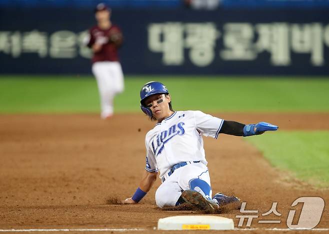 삼성 라이온즈 김성윤. 뉴스1 DB ⓒ News1 공정식 기자