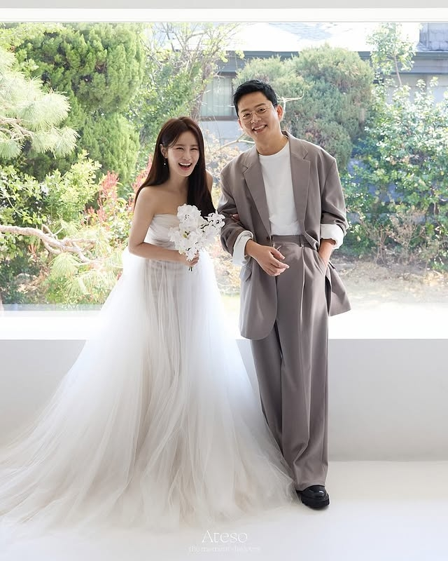 김지민, 김준호. 사진 | 김지민 SNS