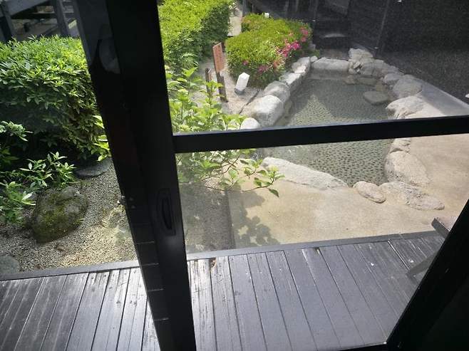 7fed8273b5876afe51ee83e54583717388c9c41bd06fad5968eb0bffc941993469