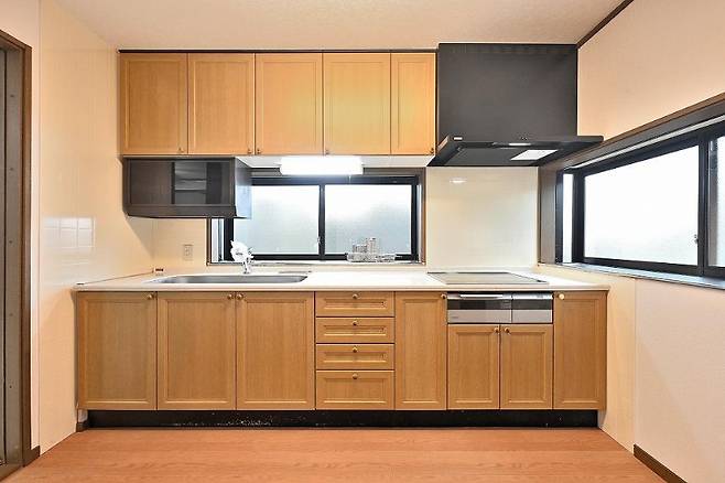 f958c6e427a248fbefcd57d68c498d4b_00_01.jpg 일본에서 2억원으로 살 수 있는 단독주택 건물...