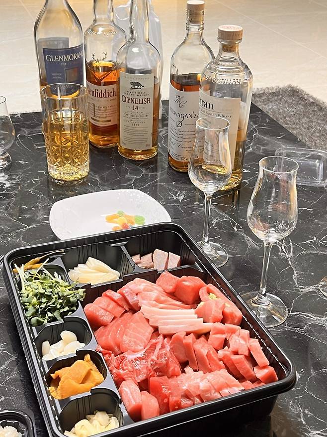 1000007226.jpg 와이프 1박2일 여행갔네 ㅡㅡ