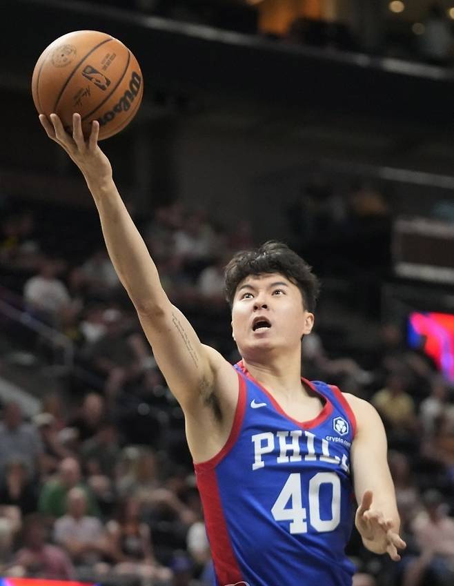 지난 2023년, NBA 필라델피아 소속으로 서머리그에 출전한 이현중 (출처=연합뉴스)