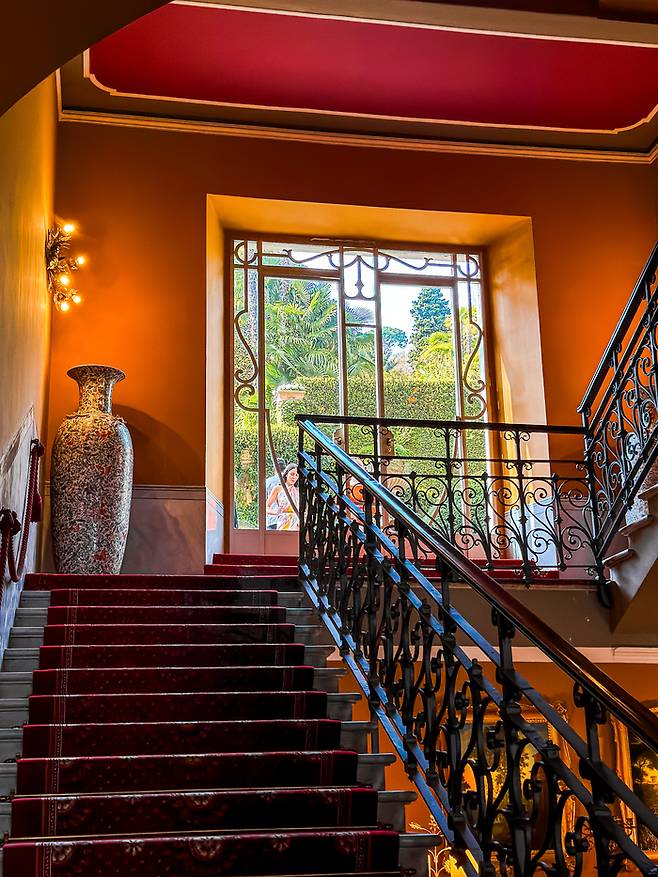 호텔 로비 / 사진=권효정 여행+ 기자