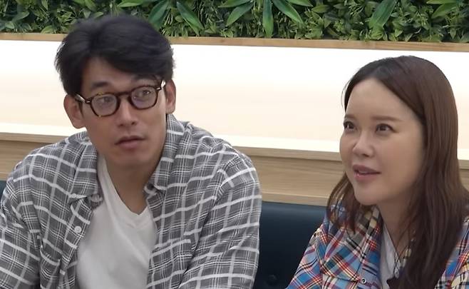 배우 정석원이 1년간 촬영한 ‘스위트홈’ 출연료가 아내 가수 백지영 행사비의 1.5번 값에 불과하다고 밝혀 놀라움을 안겼다. [사진출처 = 유튜브 ‘백지영’ 영상 캡처]