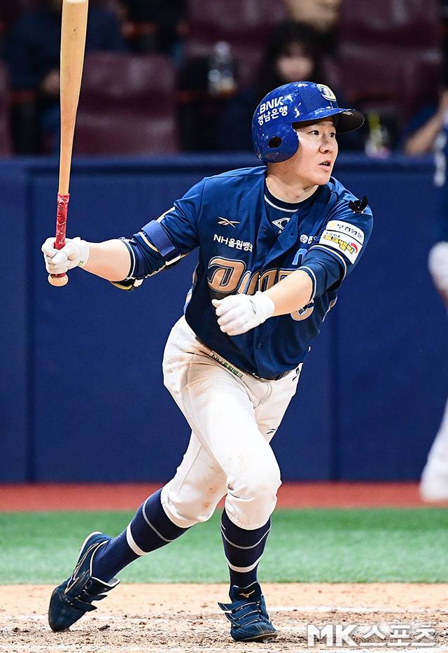 박민우를 비롯한 NC 선수들은 일단 경기에만 집중할 계획이다. 사진=김영구 기자