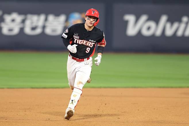 ▲ 윤도현은 팀 내 다른 백업 내야수와 달리 공격에서 거대한 잠재력을 가지고 있다는 차별성이 있다 ⓒKIA타이거즈