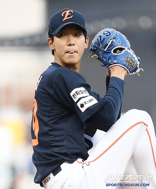 1일 창원 NC파크에서 열린 한화-NC전. 한화 선발투수 황준서가 투구하고 있다. 창원=정재근 기자 cjg@sportschosun.com/2025.6.1/