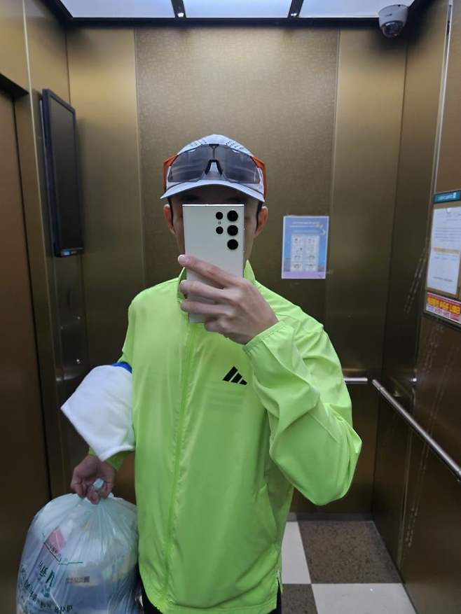 3fb8c32fffd711ab6fb8d38a4283746ffaab742f4d10ddf5503cd7348b9d7295df2f8cbb850f7fcc181a1a9699