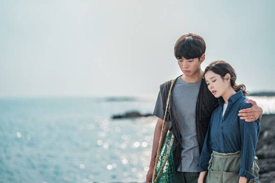 넷플릭스 오리지널 시리즈 '폭싹 속았수다' 스틸컷. 넷플릭스 제공