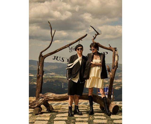 최여진과 김재욱 부부. 최여진 SNS