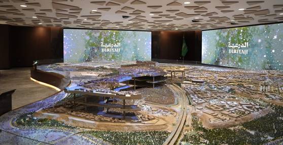 사우디아라비아 디리야 게이트 개발청에 전시돼 있는 조감도 모형. 사진 카카오모빌리티