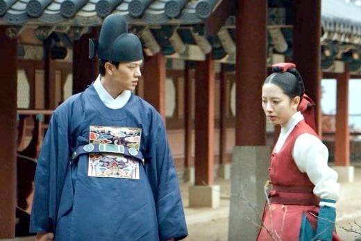 무속인을 주인공으로 한 드라마 '귀궁'의 한 장면. 사진=SBS