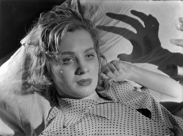 영화 ‘고통’의 한 장면.  영화의전당 제공