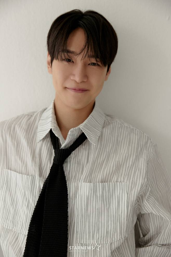 tvN '언젠가는 슬기로울 전공의생활'의 배우 강유석이 26일 진행된 라운드 인터뷰를 위해 포즈를 취하고 있다. /사진제공=저스트엔터테인먼트 2025.05.26 /사진=김휘선 hwijpg@