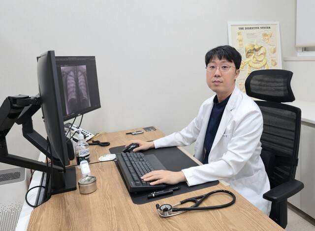 내과 전문의 최성한 원장 | 출처 : 소문난내과