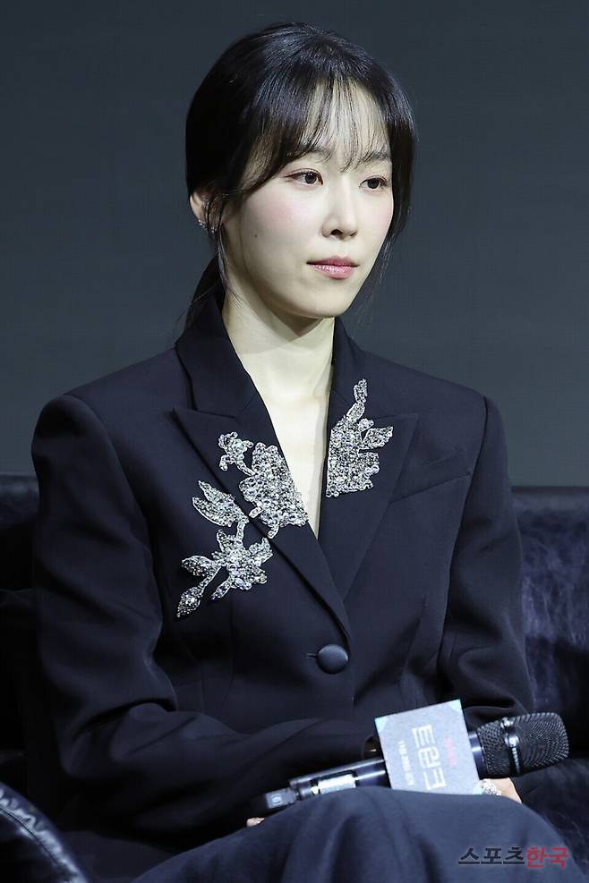 넷플릭스 시리즈 '트렁크'의 제작발표회에 참석한 배우 서현진. 24.11.26 ⓒ이혜영 기자 lhy@hankooki.com