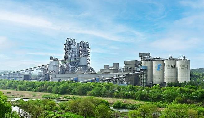 한일현대시멘트 강원 영월 공장 전경 한일현대시멘트 제공