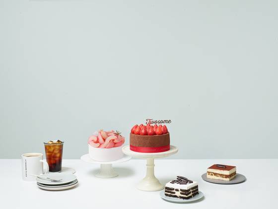 투썸플레이스의 케이크 라인업. 투썸플레이스