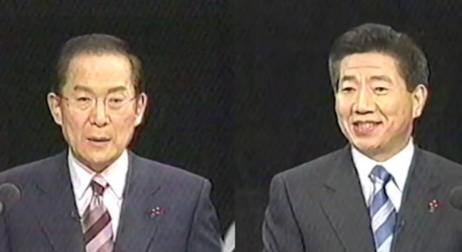 23년 전 대선 TV 토론이 재조명 받고 있다. 당시 대선후보였던 이회창, 노무현. [사진출처 = 유튜브 영상캡처]