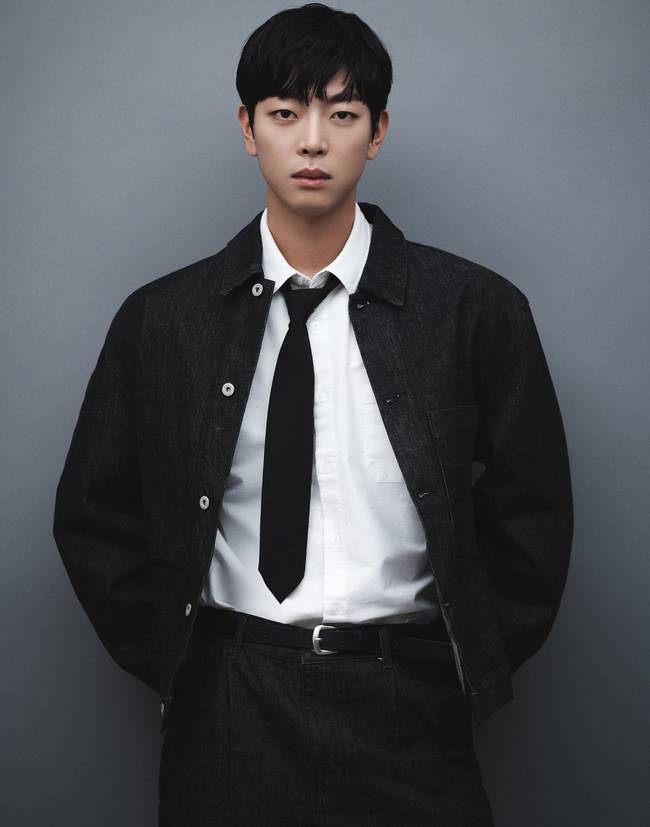 YY엔터테인먼트 제공