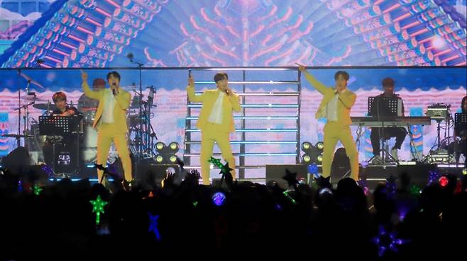 김용빈·손빈아·천록담·춘길·최재명·추혁진 '미스터트롯3' 전국투어 콘서트 인천 상륙 '大성공'