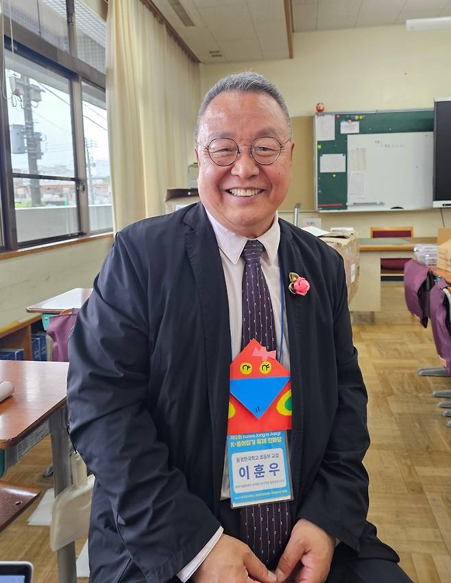 이훈우 동경한국학교 교감 (도쿄=연합뉴스) 강성철 기자 = 일본 도쿄에서 열린 'K-종이접기 축제 한마당'을 종이문화재단과 함께 기획한 이훈우 동경한국학교 교감. 2025.6.1 wakaru@yna.co.kr