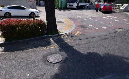 3·15대로 맨홀 [창원시 제공. 재판매 및 DB 금지]