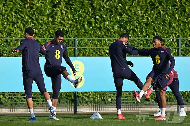 잉글랜드 축구대표팀의 훈련 모습ⓒ AFP=뉴스1