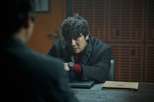 ‘나인 퍼즐’ 예측불가 전개... 범인은? (출처: 디즈니플러스)