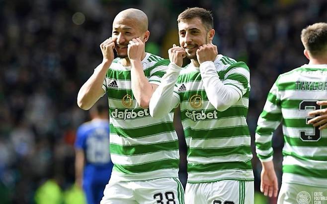 마에다(왼쪽) 다이젠. 사진=셀틱 SNS