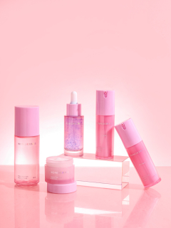 코스맥스 OBM으로 인도네시아에서 출시된 뷰티 브랜드 ‘원더미스’의 제품. 사진 제공=코스맥스