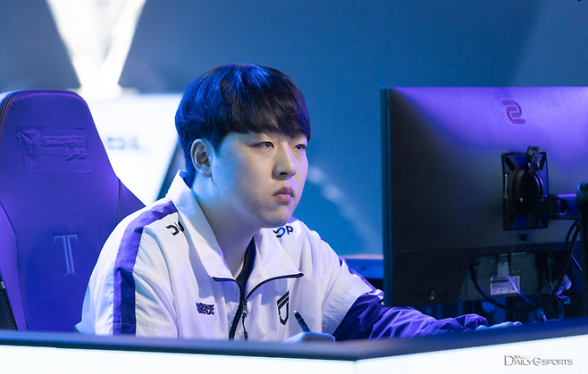 '찬' 박찬화를 무너뜨리고 4강 막차를 탄 '샤이프' 김승환.