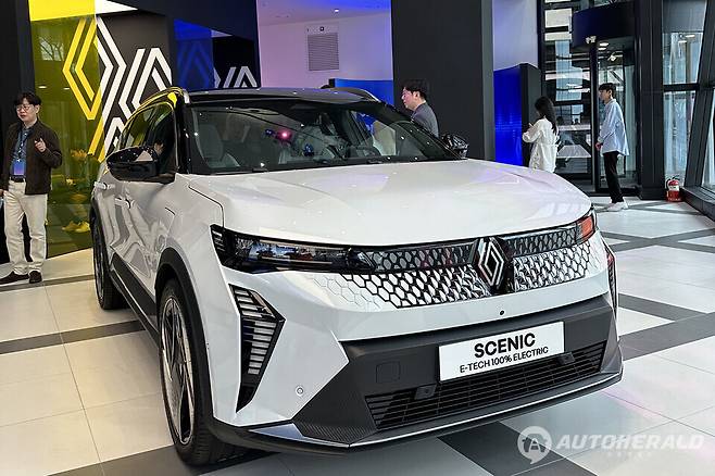 르노코리아가 올 하반기 순수전기차 세닉 E-Tech를 국내 시장에 출시한다(오토헤럴드 김훈기 기자)