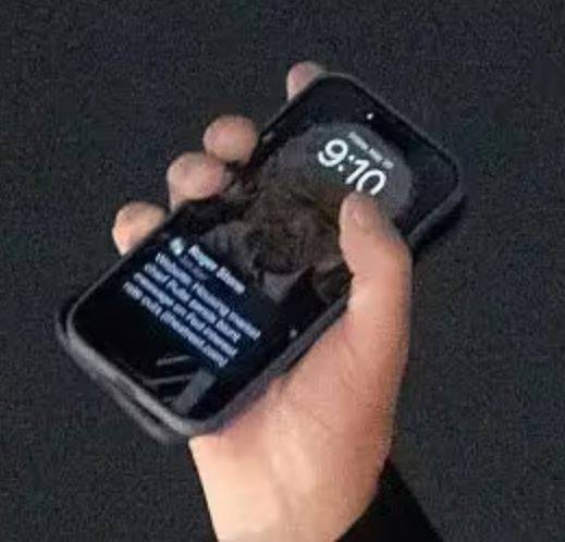 ​도널드 트럼프 미국 대통령의 아이폰 잠금화면./사진=X